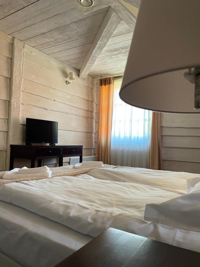 Affittacamere Blyzhche Neba Yablunytsya Esterno foto